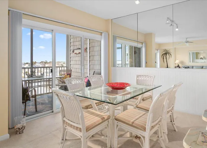 Amazing Bay Front 2 Bedroom At Captiva Bay Ocean City