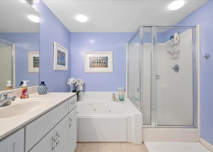 Holiday home Amazing Bay Front 2 Bedroom At Captiva Bay *