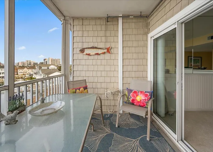 Amazing Bay Front 2 Bedroom At Captiva Bay Ocean City