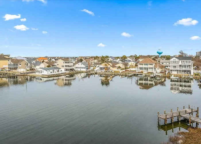 Amazing Bay Front 2 Bedroom At Captiva Bay Holiday home