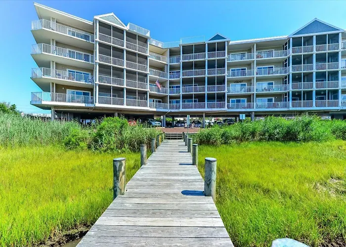 Amazing Bay Front 2 Bedroom At Captiva Bay *